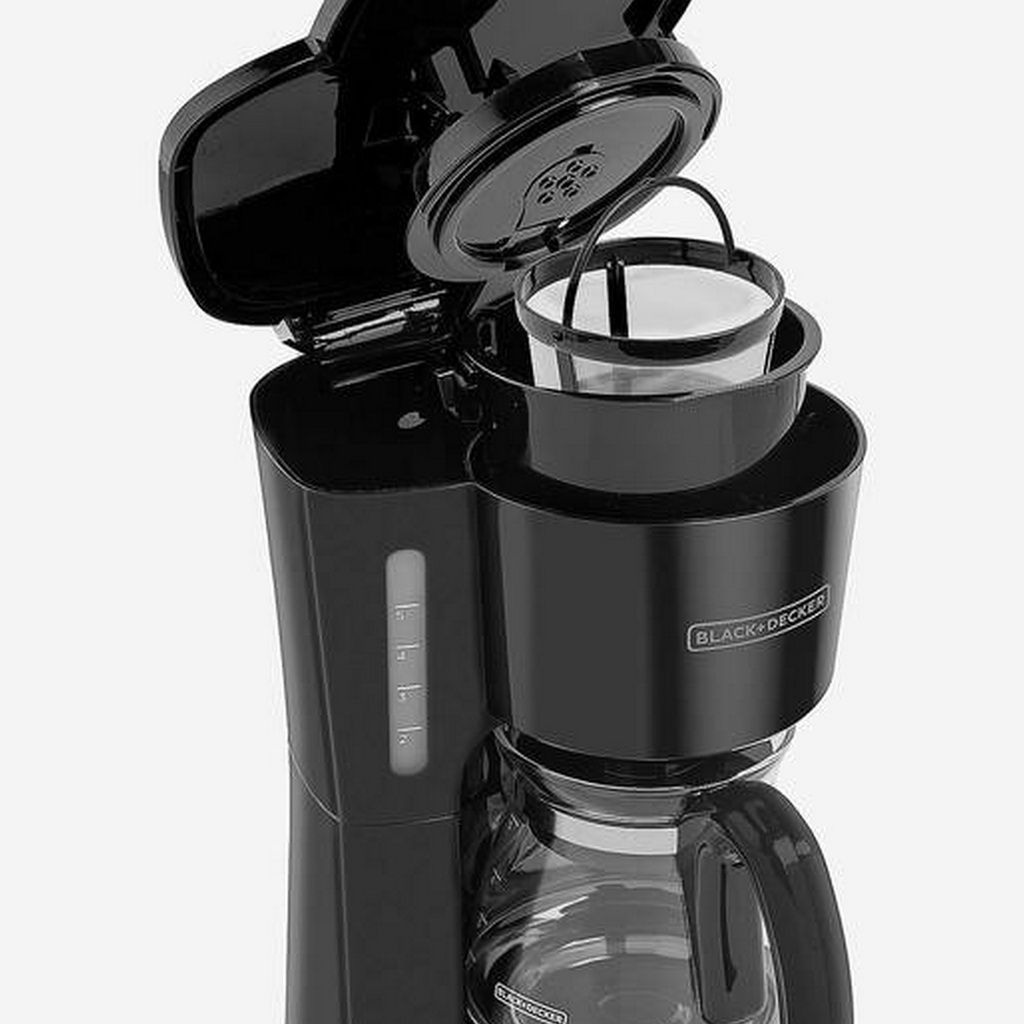 BLACK+DECKER Cafetera de 5 tazas, color negro, CM0700BZ